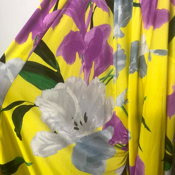 Lane Bryant Cacique Long Sleeve Yellow Floral Silky Style Robe with Tie 18/20 - Picture 7 of 8